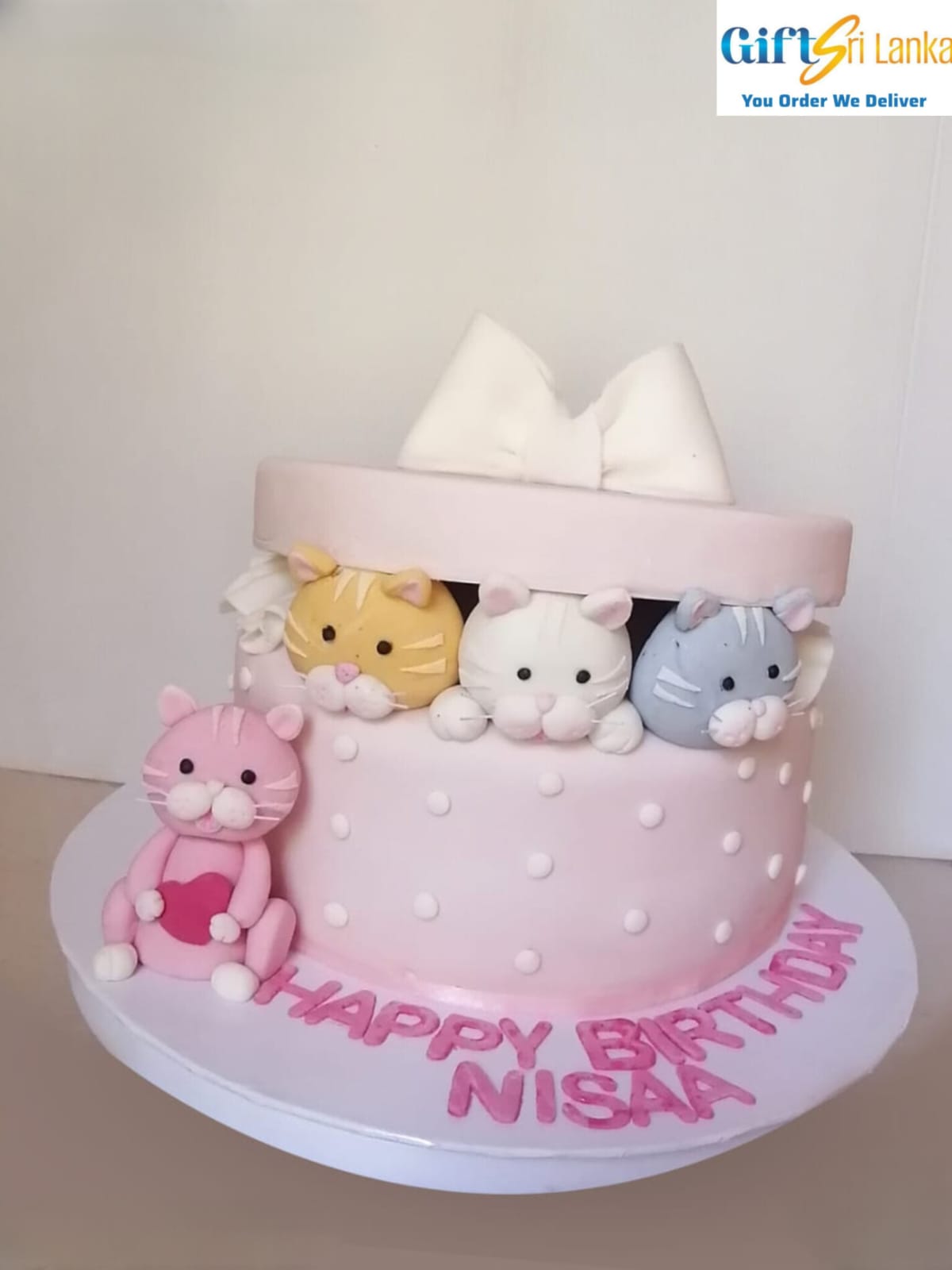 1kg butter icing cake (Hello Kitty)